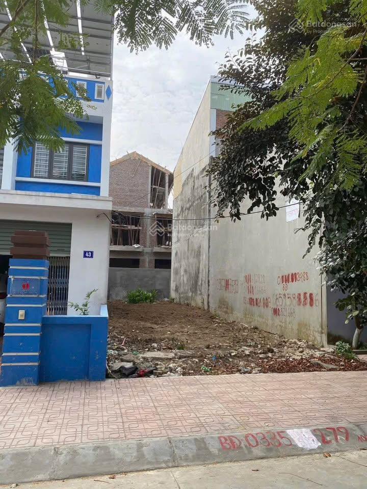 bán lô đất 100m2 tại bãi huyện Vân Tra An Đồng An dương