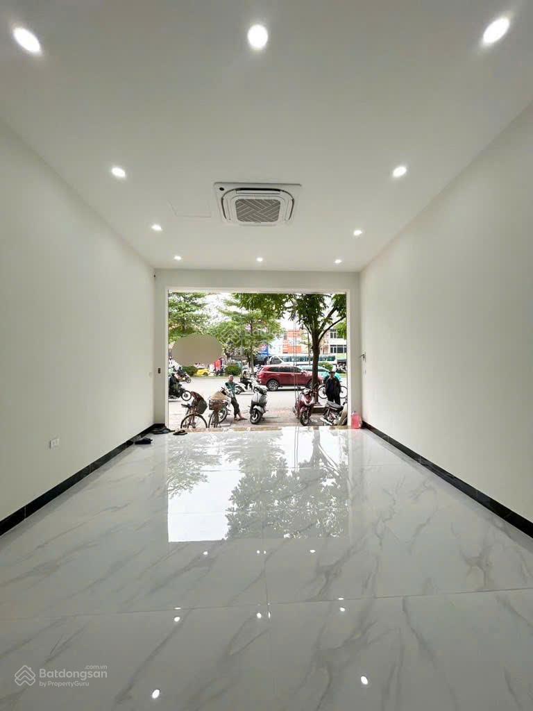 Cho thuê MBKD phố Lê Hồng Phong 50m² x 3 tầng MT 6m Giá 60tr/th
