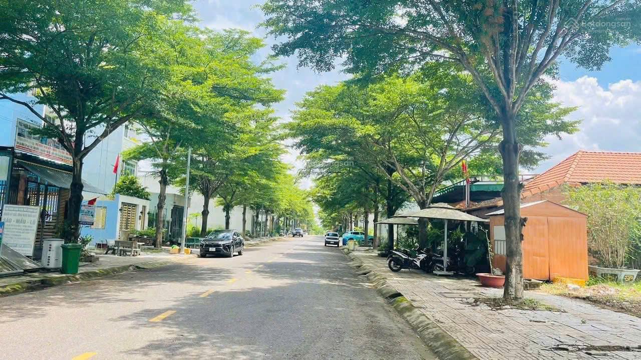 Chính chủ bán gấp mặt tiền An Dương Vương TT Trảng Bom 5x25m thổ cư 100% Hướng Bắc Giá rẻ 2tỷ250