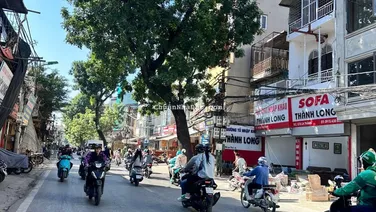 BÁN NHÀ MẶT PHỐ ĐÊ LA THÀNH BA ĐÌNH, GẦN 2 VIỆN LỚN, KINH DOANH RẤT TỐT, SỔ ĐỎ 52 M, 21 TỶ