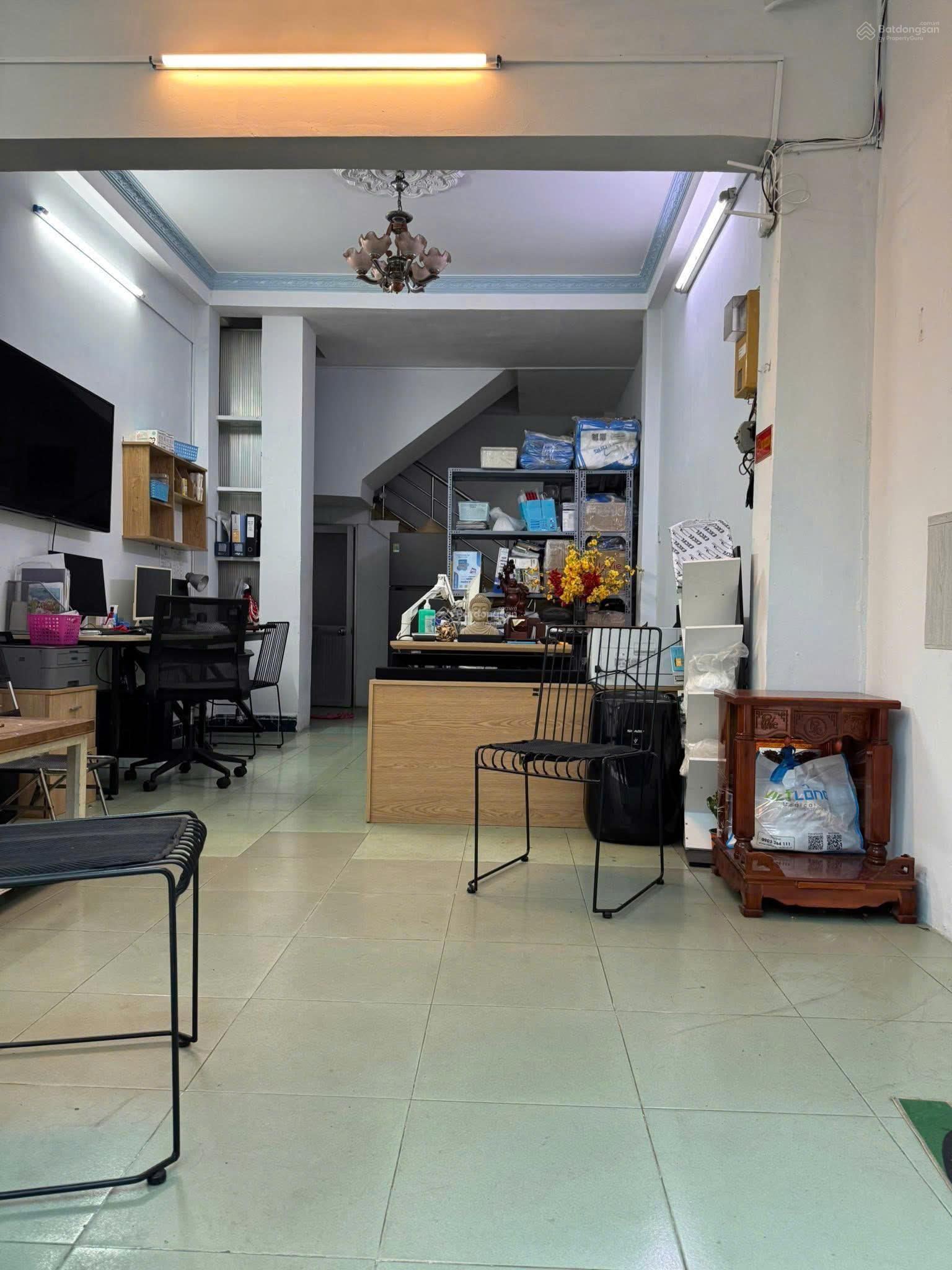 Bán nhà hẻm xe hơi 511/ Huỳnh Văn Bánh P13 Phú Nhuận - 40m2- 2 Lầu Bán nhà hẻm xe hơi 511/ Huỳnh Văn Bánh P13 Phú Nhuận - 40m2- 2 Lầu