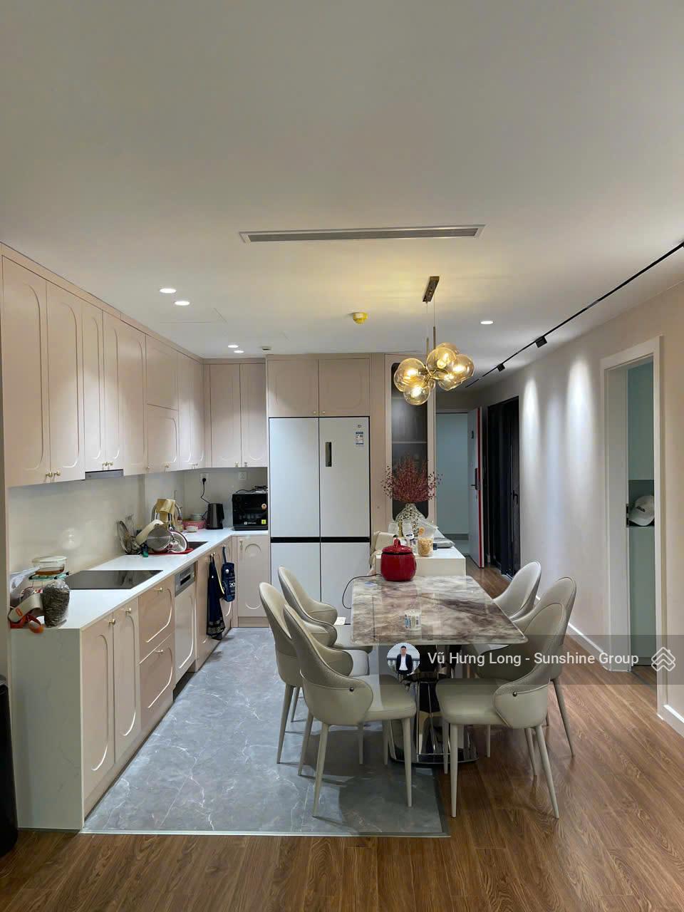 Cực hiếm. Bán căn 3PN 114m2 mà giá chỉ 8,380 tỷ rẻ nhất tại Sunshine Garden - em Long 0869 971 ***