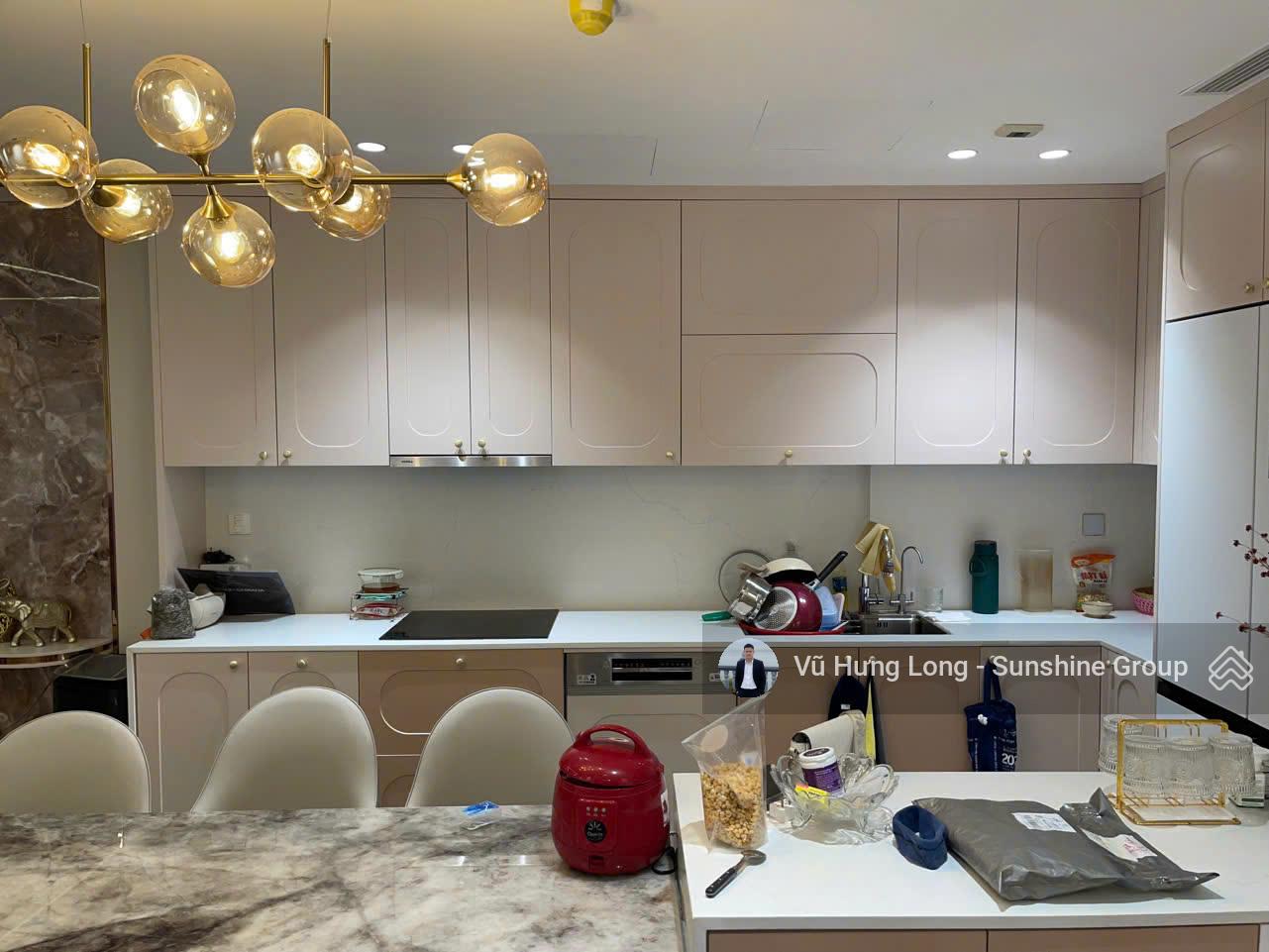 Cực hiếm. Bán căn 3PN 114m2 mà giá chỉ 8,380 tỷ rẻ nhất tại Sunshine Garden - em Long 0869 971 ***