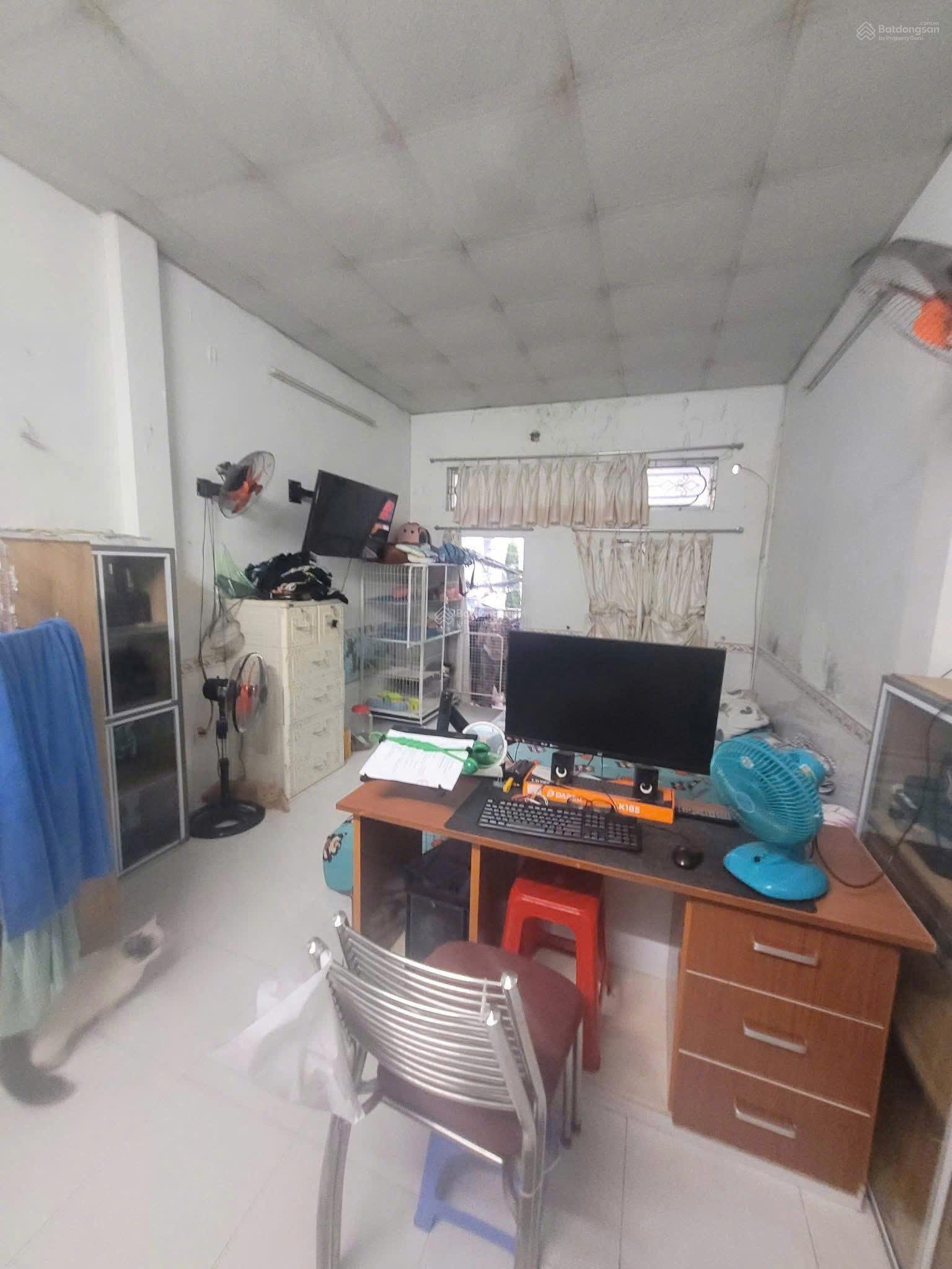 Mặt tiền kinh doanh Đỗ Nhuận & Lê Trọng Tấn, 3.6 x 10m, 2 tấm 2PN + 2WC, chính chủ