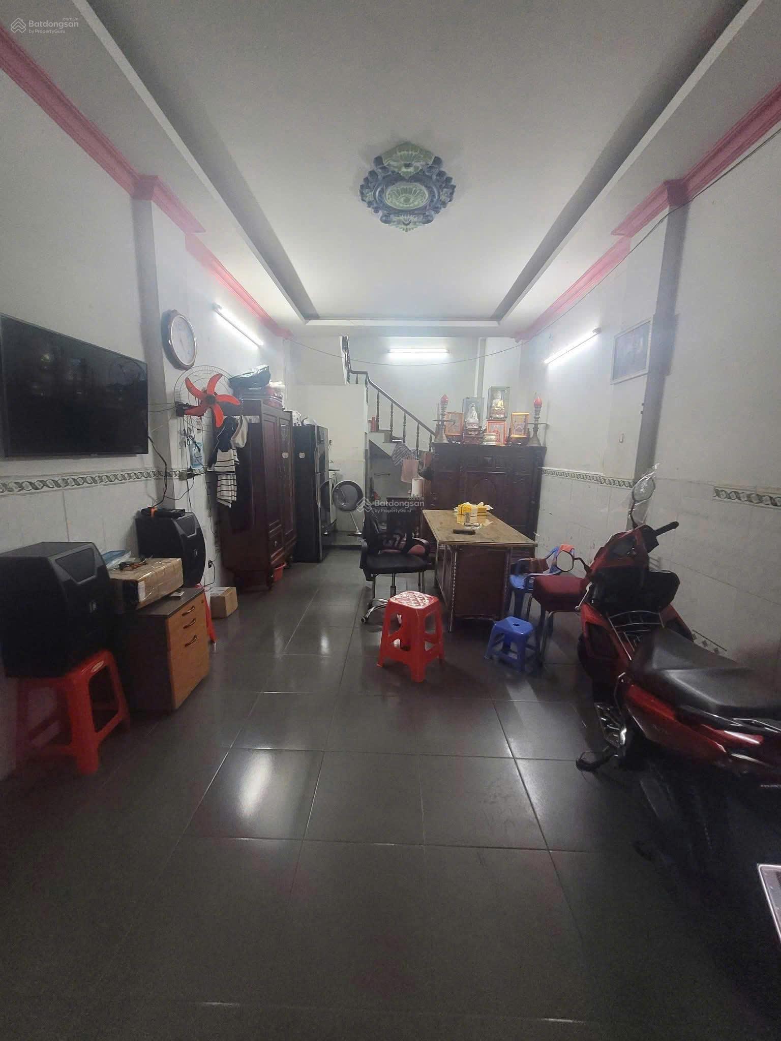 Mặt tiền kinh doanh Đỗ Nhuận & Lê Trọng Tấn, 3.6 x 10m, 2 tấm 2PN + 2WC, chính chủ