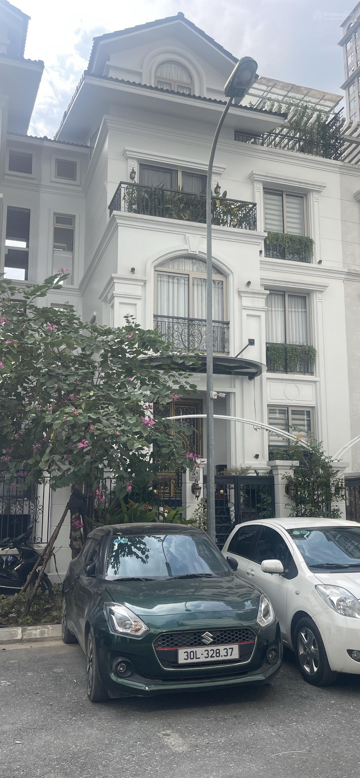 Gia đìh cần bán biệt thự HDI Võ Chí Công Tây Hồ, 135m2 xây 3,5 tầng. Lh 0945 289 ***