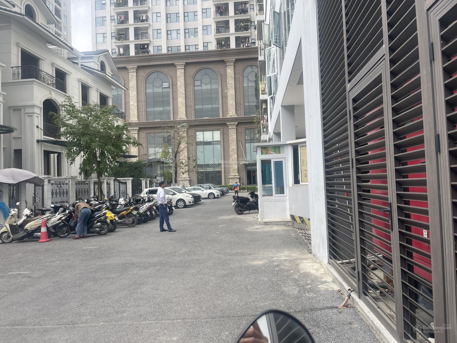 Gia đìh cần bán biệt thự HDI Võ Chí Công Tây Hồ, 135m2 xây 3,5 tầng. Lh 0945 289 ***