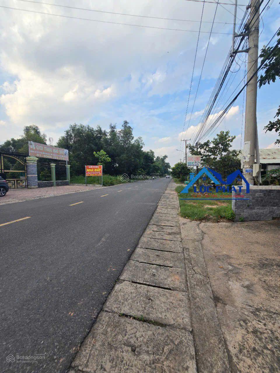 Bán Nhà vườn nghỉ dưỡng Phú Hội Nhơn Trạch 3.045 m2 chỉ 22 tỷ