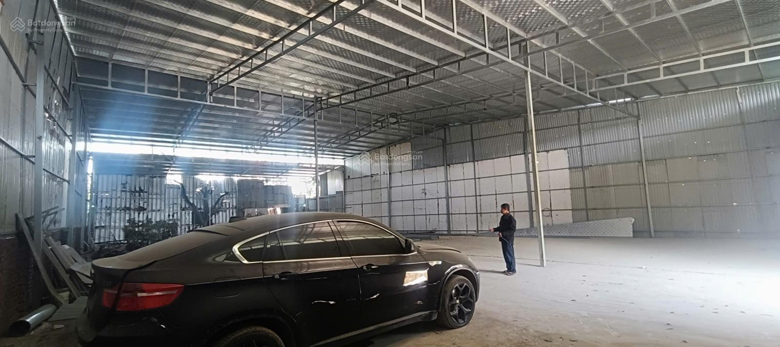 Cho thuê kho xưởng đường Đại Lộ Thăng Long, Đại Mỗ, NTL, DT 600m2, điện 3fa, nước sạch, xe 15T vào