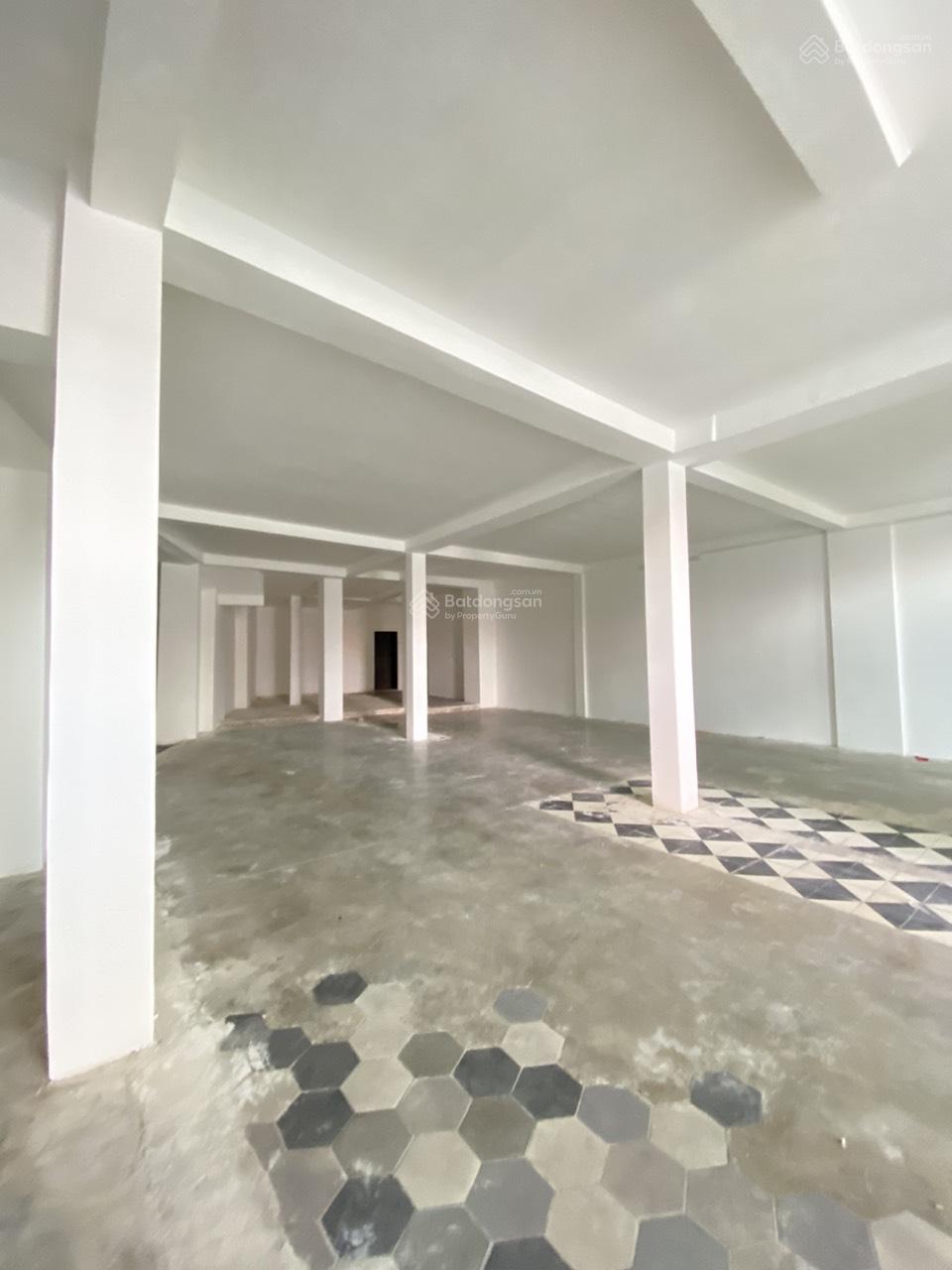 MẶT TIỀN NGANG 12M - SỬ DỤNG HƠN 700M2 SỐ 148B TRẦN HƯNG ĐẠO, QUẬN 1.!!