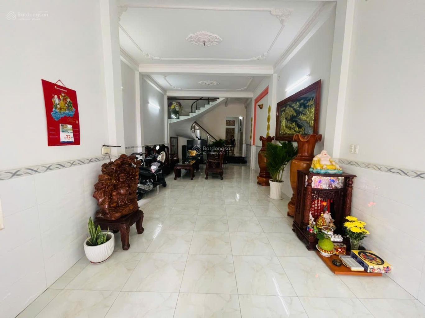 NHÀ 4 TẦNG NGUYỄN SƠN ( 5m x 27m) KHU DÂN TRÍ CAO AN NINH CHỈ 99tr/m2