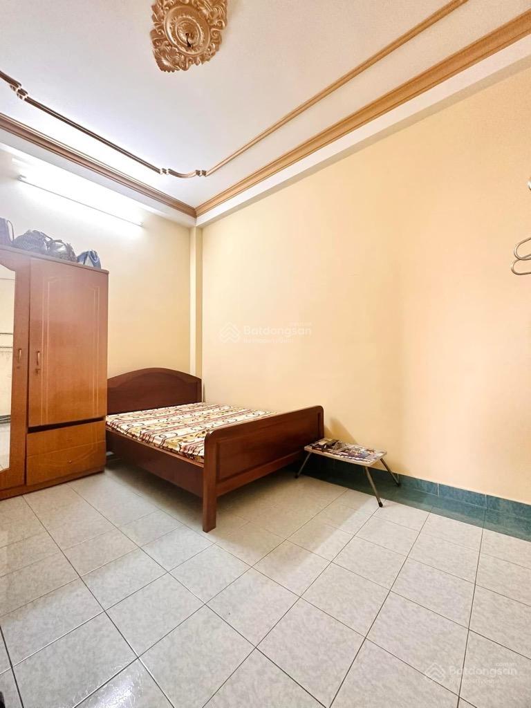 Bán nhà 3 tầng 5 x 12 hẻm 3m sạch đẹp thông thoáng, CMT8 ngay tuyến Metro, TT Q10,3,1, TB