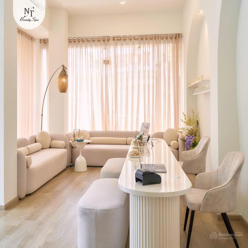 Cho thuê nhà góc 2MT Nguyễn Đình Chiểu, P5, Q3 9x5m trệt 4 lầu giá 55tr