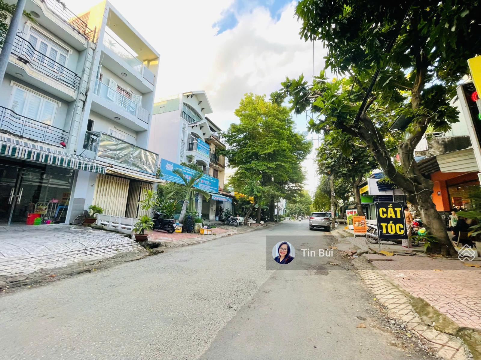 Đất 90m2 - MTKD đường D3 trục chính DA - Đoạn sung nhất KD tốt 100m ra Global City. 01 lô duy nhất