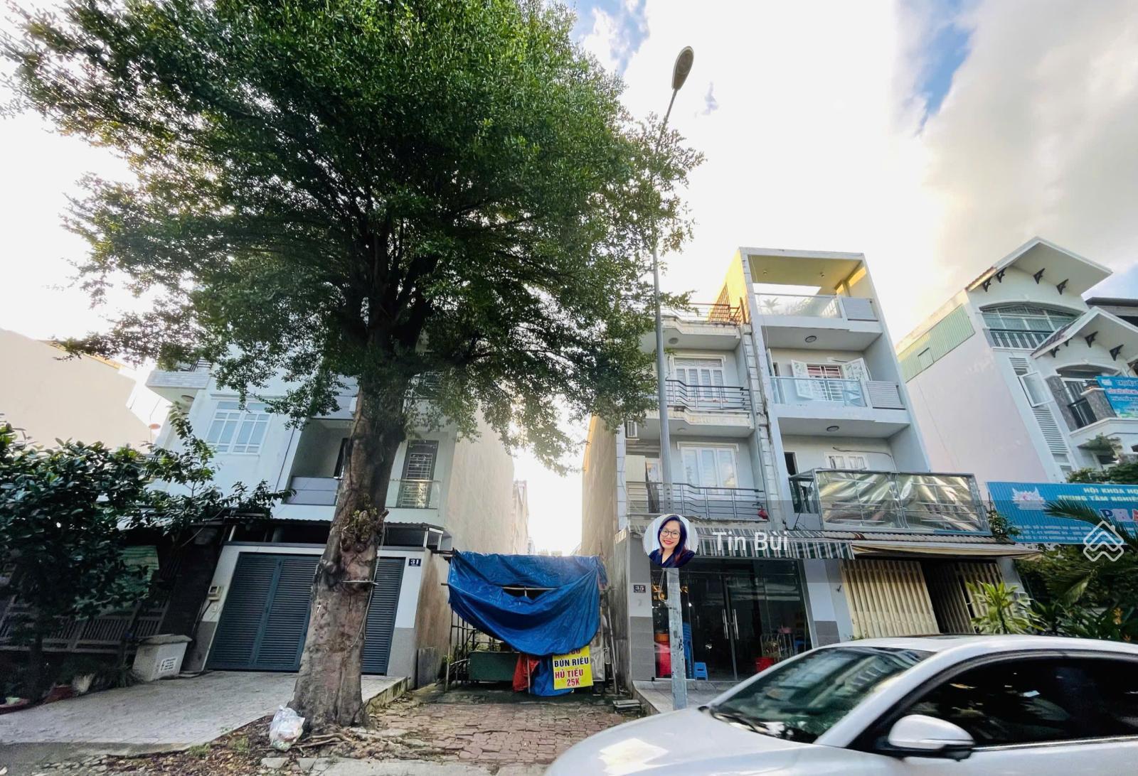 Đất 90m2 - MTKD đường D3 trục chính DA - Đoạn sung nhất KD tốt 100m ra Global City. 01 lô duy nhất