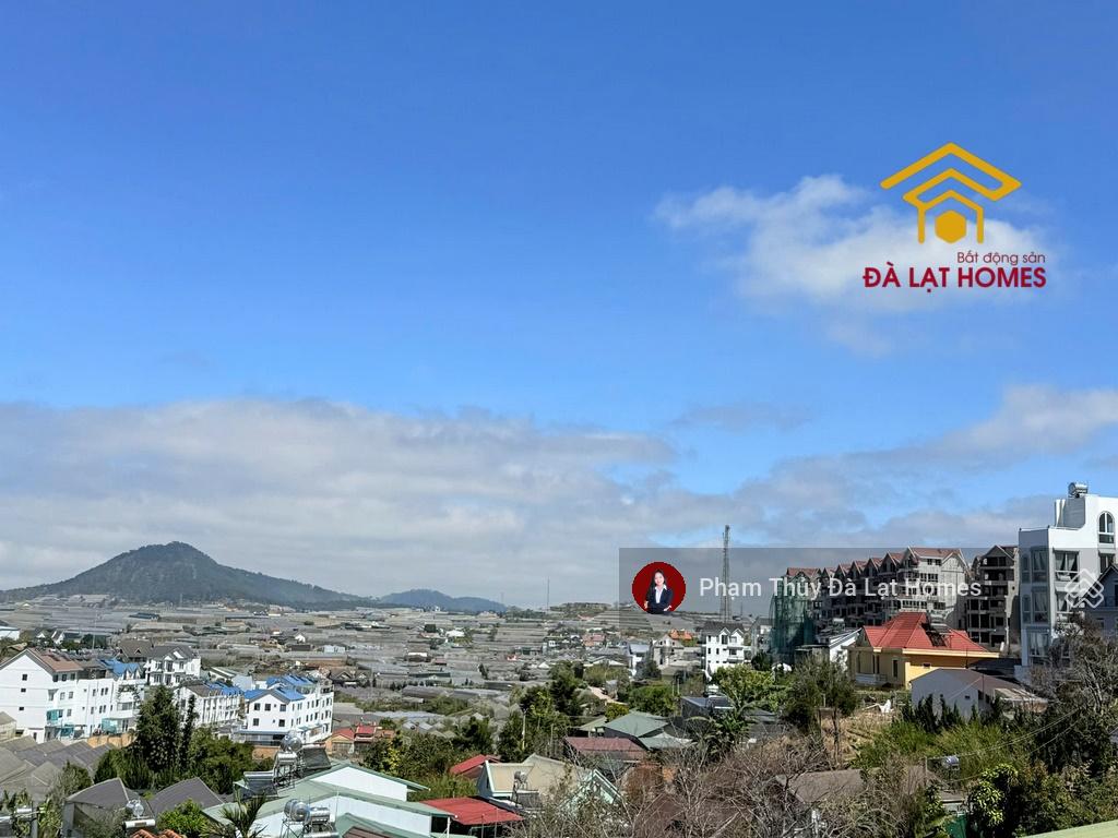 Bán lô đất mặt tiền Trịnh Hoài Đức đối diện KDL Nam Hồ Đà Lạt, view thông và thung lũng đèn