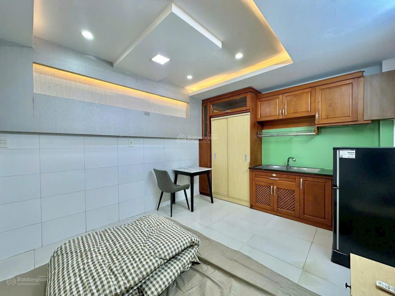 HUỲNH MẪN ĐẠT QUẬN 5, HẺM 5M Ô TÔ TỚI NHÀ, 5 TẦNG 7PN, DÒNG TIỀN 30TR/TH