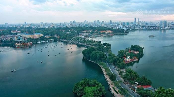 Mặt phố đảo ngọc Hồ Tây - 300m2 full thổ cư vị trí độc bản