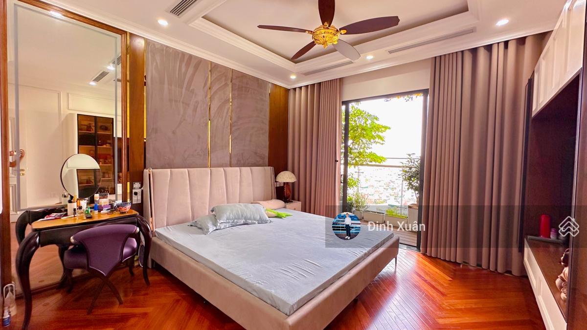 Bán gấp nhà tập thể Tôn Đức Thắng - 60m- 2 ngủ- thoáng sáng- full đồ ở ngay Bán gấp nhà tập thể Tôn Đức Thắng - 60m- 2 ngủ- thoáng sáng- full đồ ở ngay