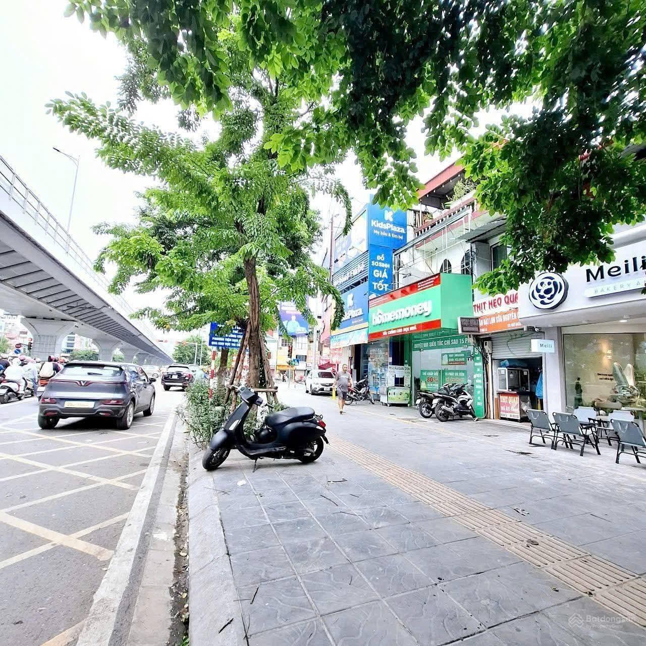 Bán nhà lô góc, mặt phố Đại La, Minh Khai, Hai Bà Trưng, Hà Nội, DT 90m2, 3 tầng, 28,5 tỷ