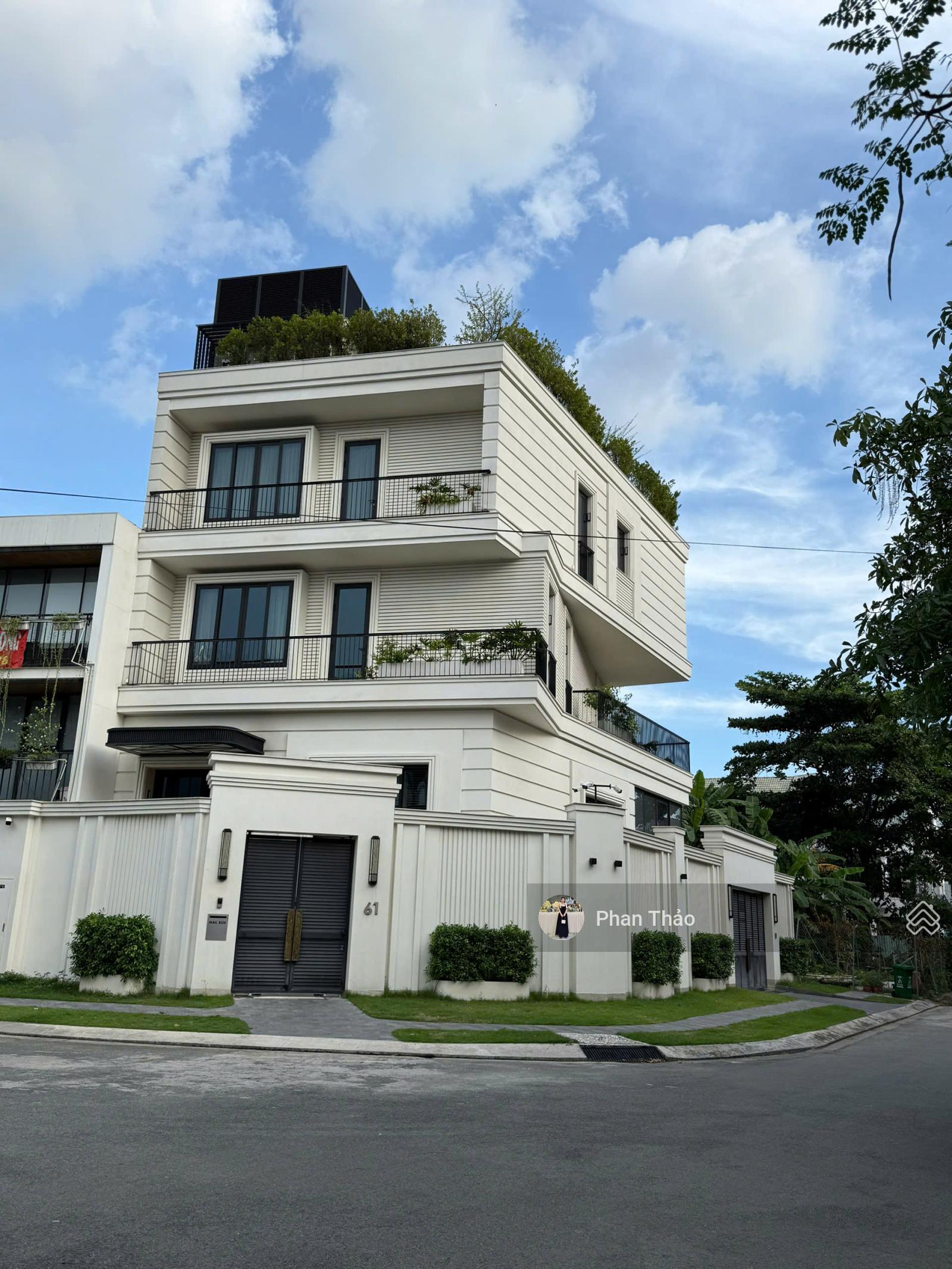 Góc 2 mặt tiền Quận 4-Trục đường chính Khánh Hội-18x12m-HĐT 300 tr-CTXD Hầm 8 tầng-Giá 110 tỷ Góc 2 mặt tiền Quận 4-Trục đường chính Khánh Hội-18x12m-HĐT 300 tr-CTXD Hầm 8 tầng-Giá 110 tỷ