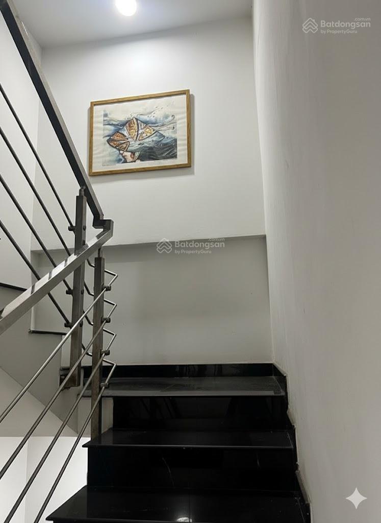 Nhà CHDV trung tâm P5 Tân Bình, gần CMT8, hẻm xe hơi 6m, 5 tầng