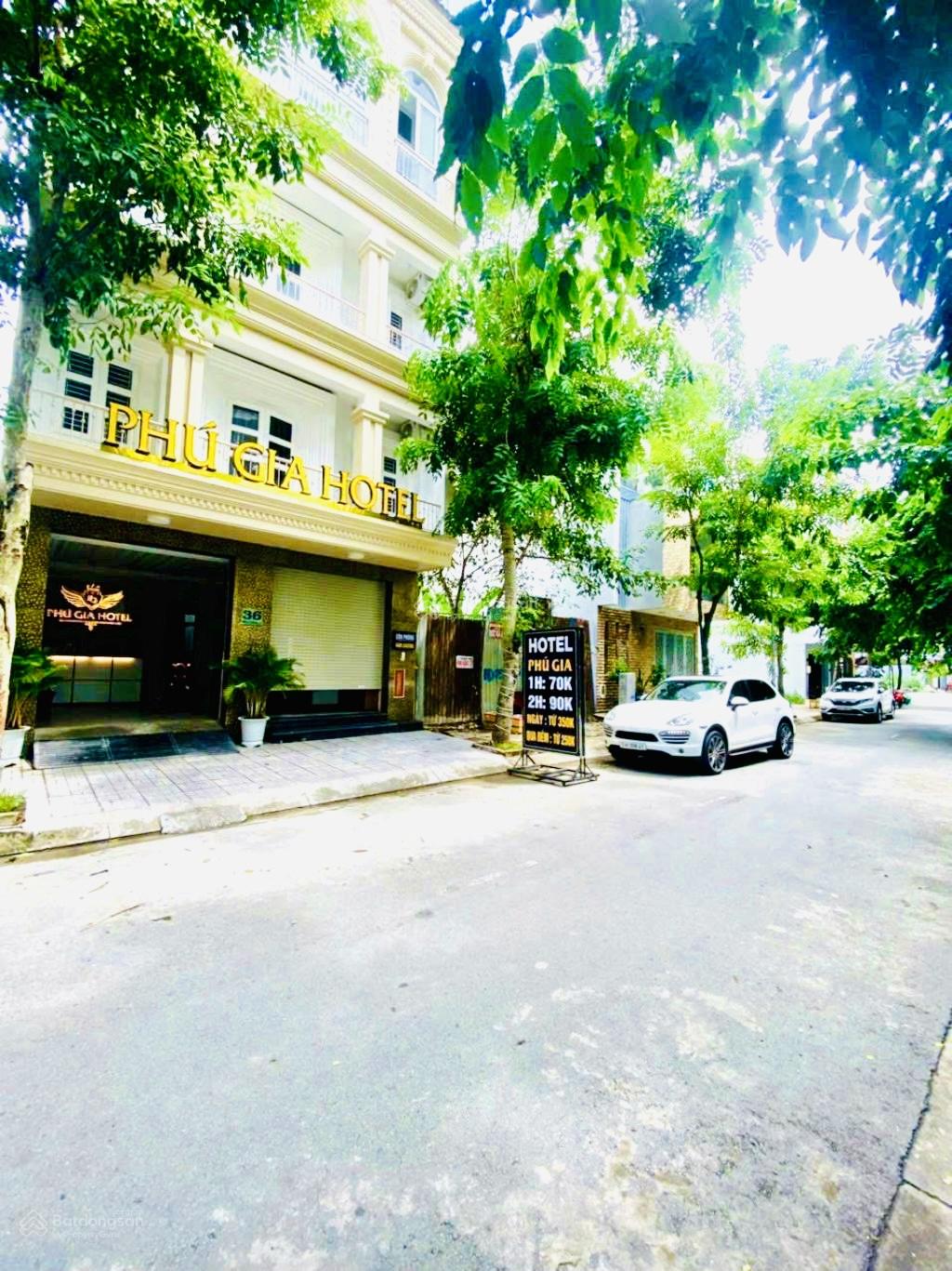 BÁN KHÁCH SẠN 6 TẦNG PHÚ MỸ QUẬN 7 . KINH DOANH SIÊU ĐỈNH !