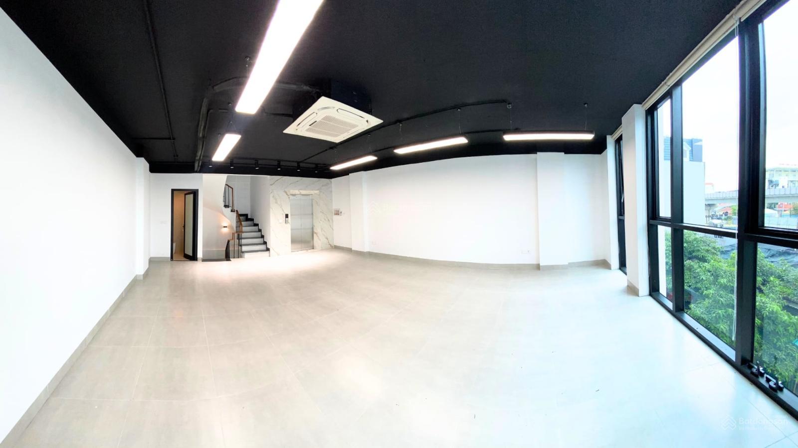 Vũ Tông Phan 32m² | 5.5 TRIỆU VĂN PHÒNG MẶT ĐƯỜNG, GIÁ TỐT