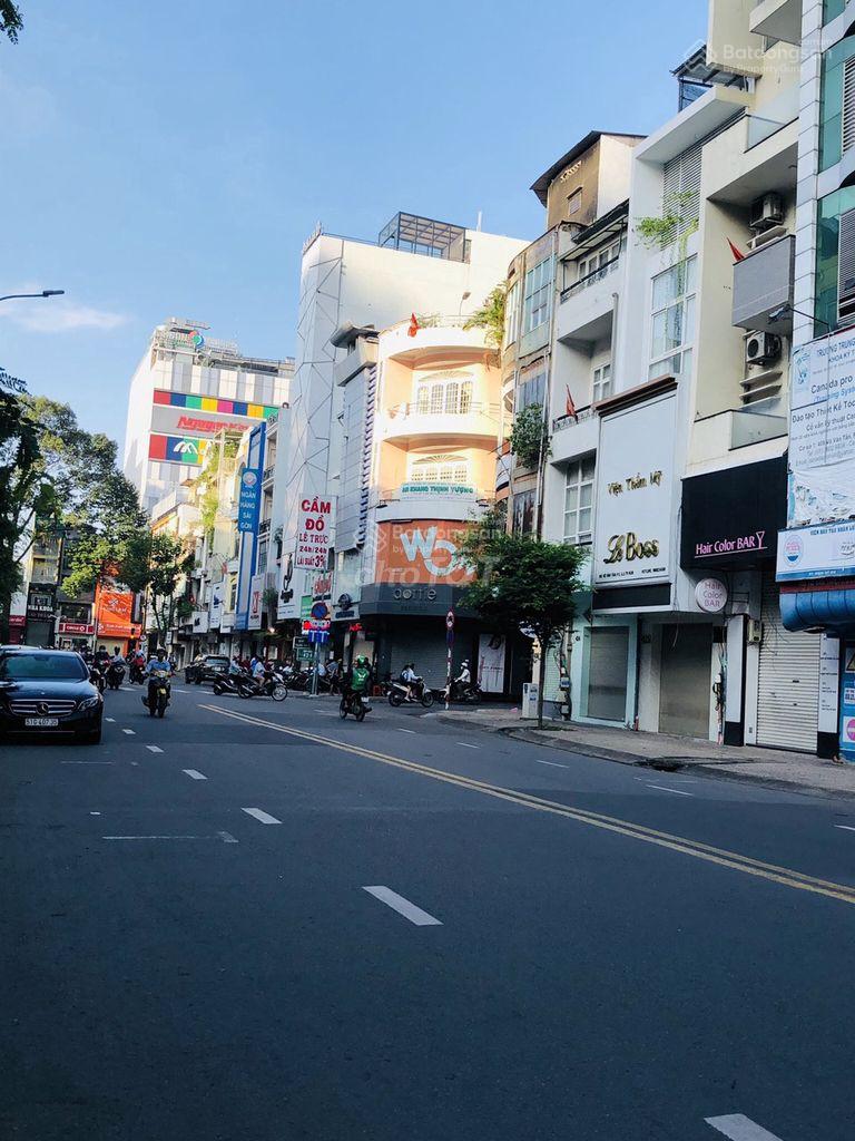 Nhà mặt phố Nguyễn Văn Thương, 19 tỷ, 70m2, 4PN, 5WC, 4 tầng