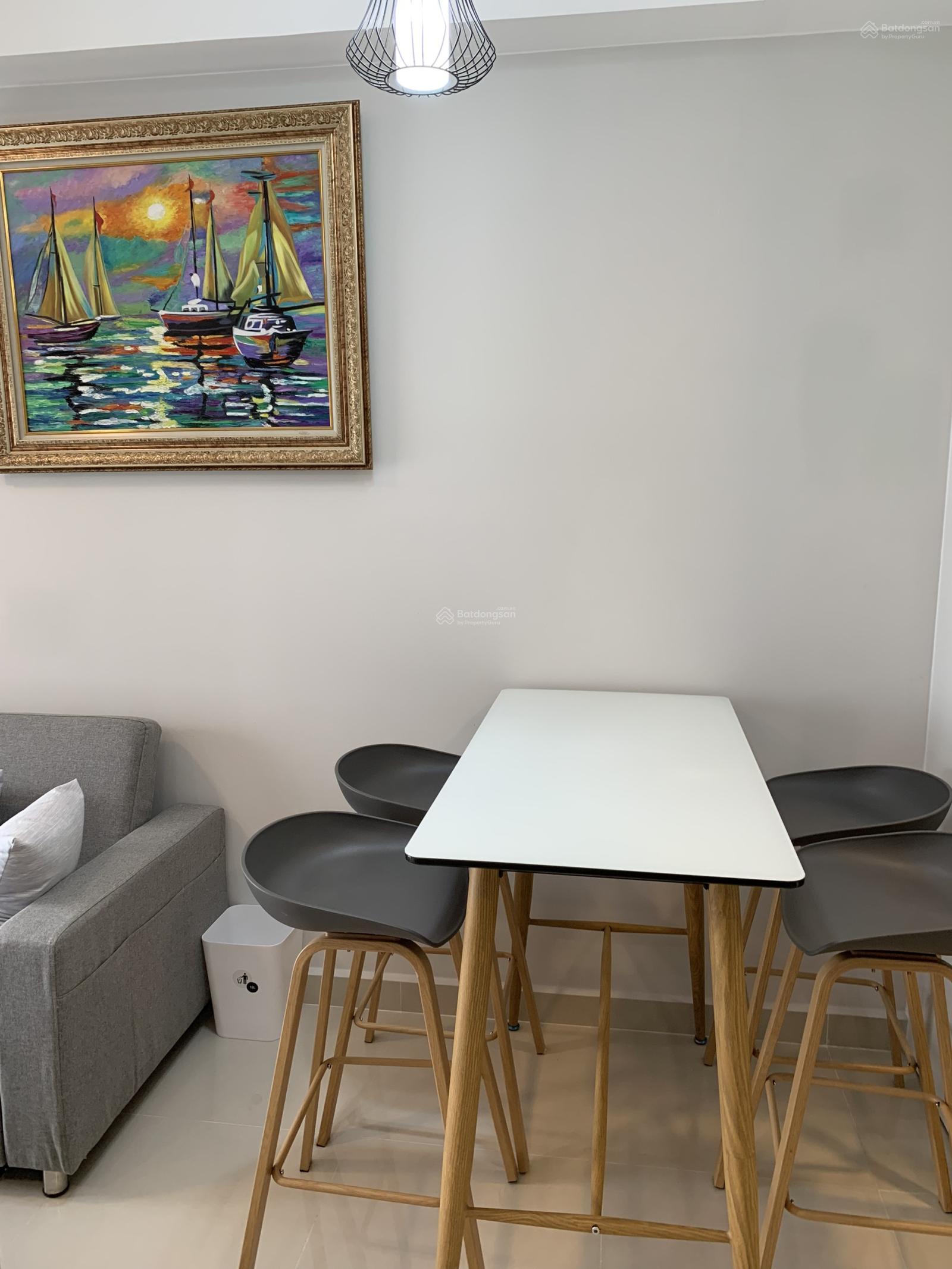 Cho thuê Sky center, Tân Bình,42m2, Officel, giá 10tr, nhà đẹp, view thoáng.LH:0936 571 ***Hồng