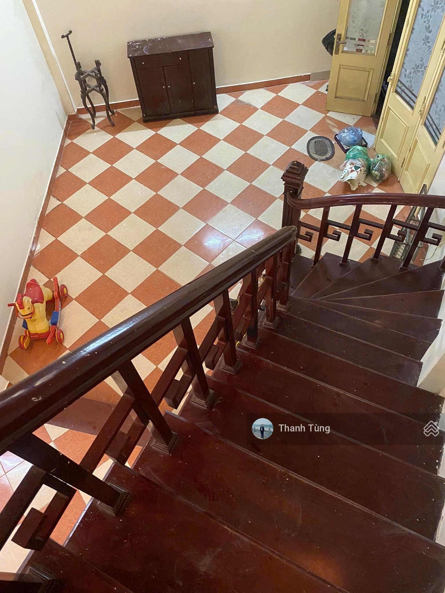 Siêu hiếm 10,8 tỷ - 49m - mt 3,21m Căn góc 5T vị trí đẹp sát Mp Hào Nam ngõ nông xe ba gác