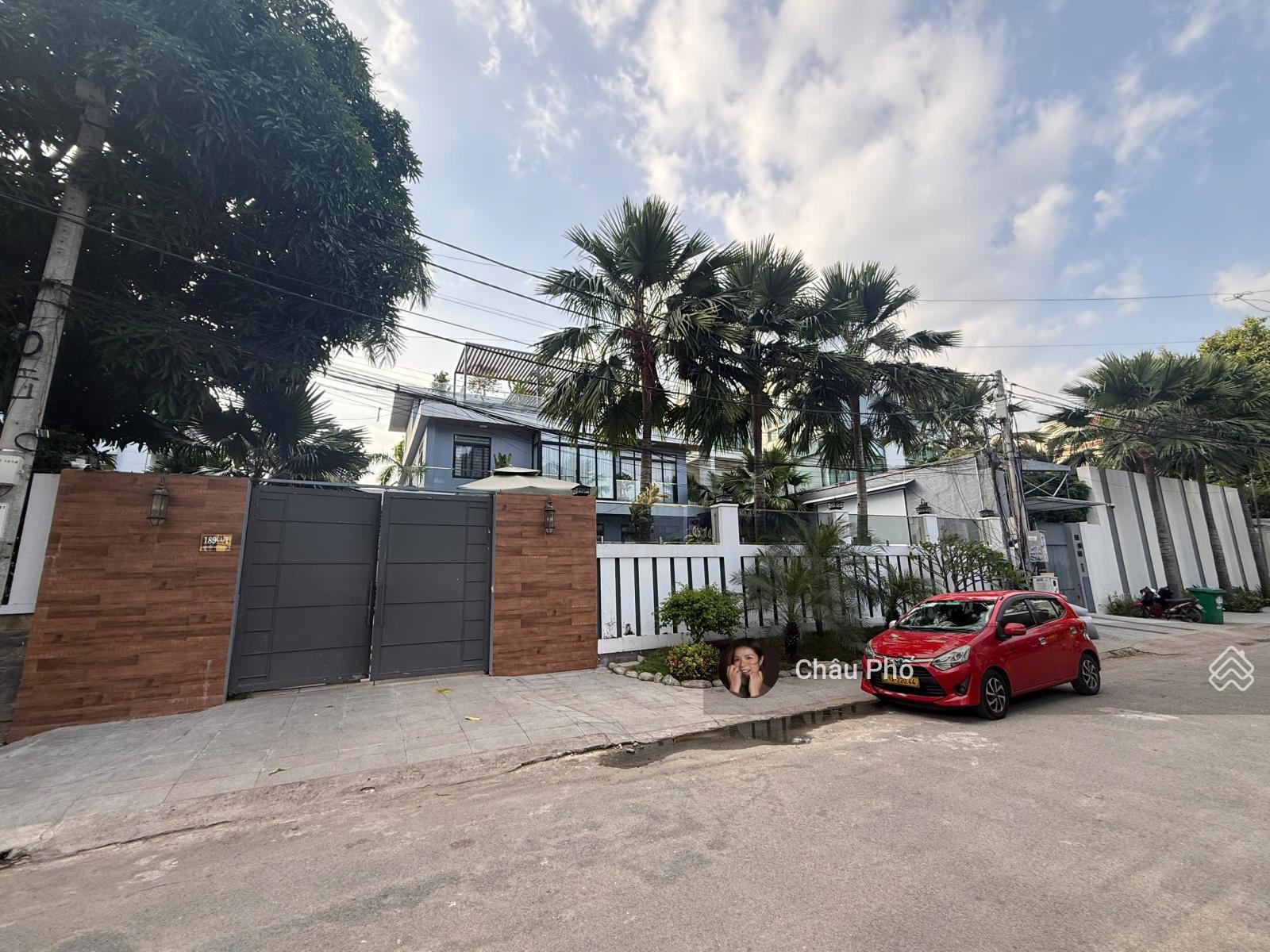 Siêu phẩm biệt thự khan hiếm view sông Nguyễn Văn Hưởng, phường Thảo Điền - DT 750m2 - Giá 210 tỷ