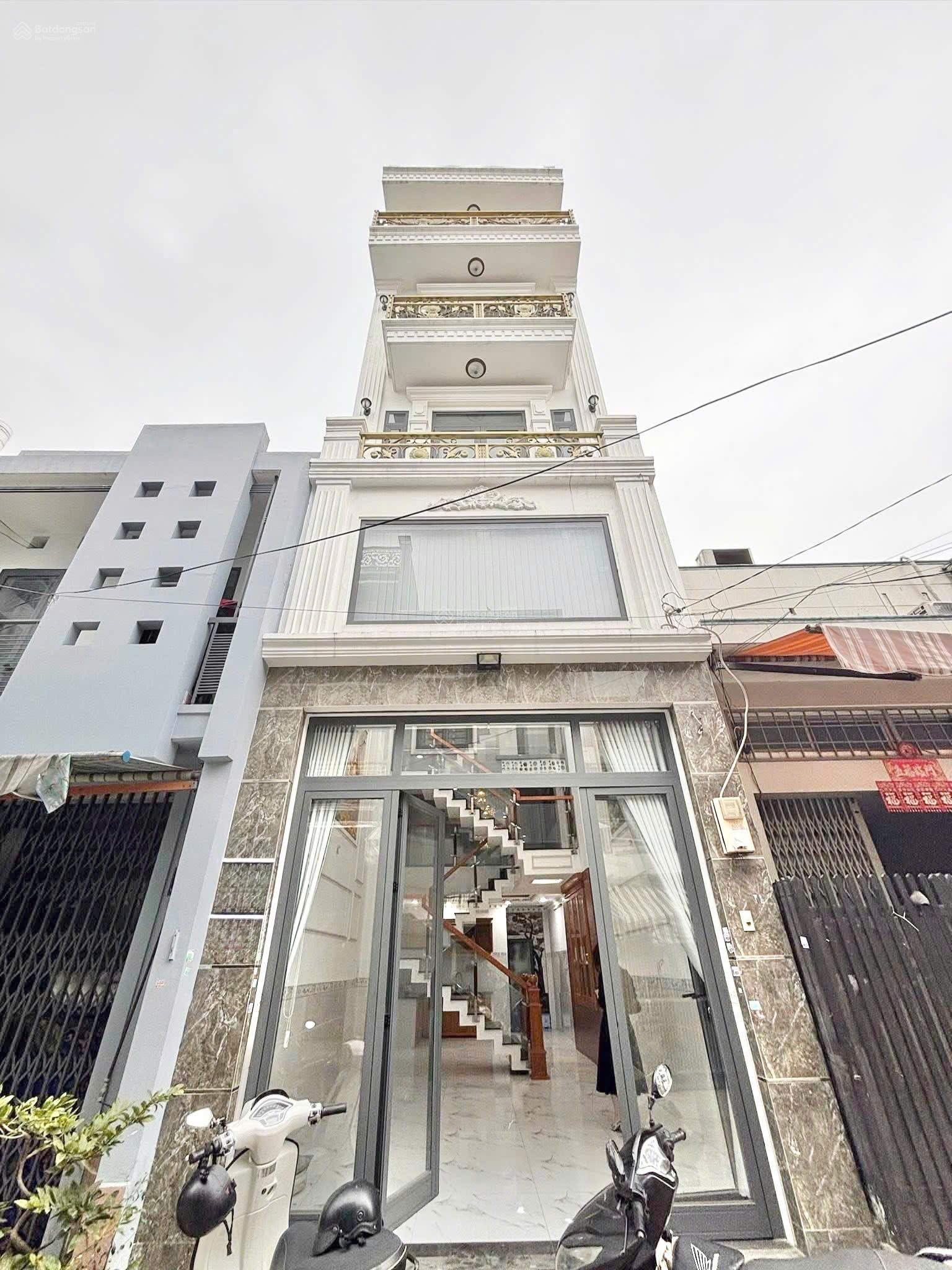 Nhà cho thuê, 5 tầng 5 phòng ngủ, Đường Gò Xoài. Lh 0779 561 *** Cao Nguyễn.