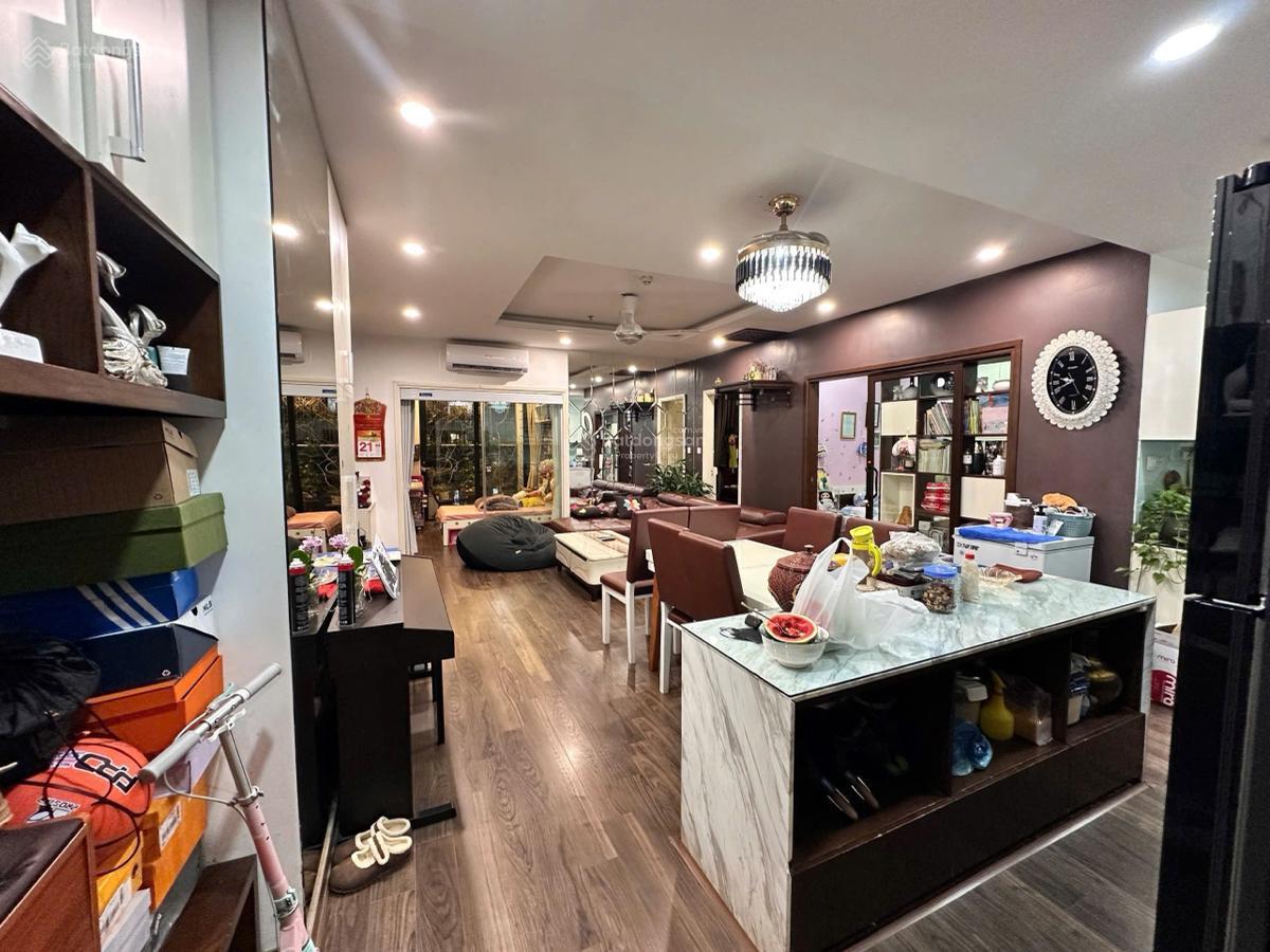 Chỉ 5 tỷ hơn có nhà Nam Trung Yên - Cầu Giấy - 61m2 - ô tô - sổ đỏ cc - 2 thoáng - full nội thất