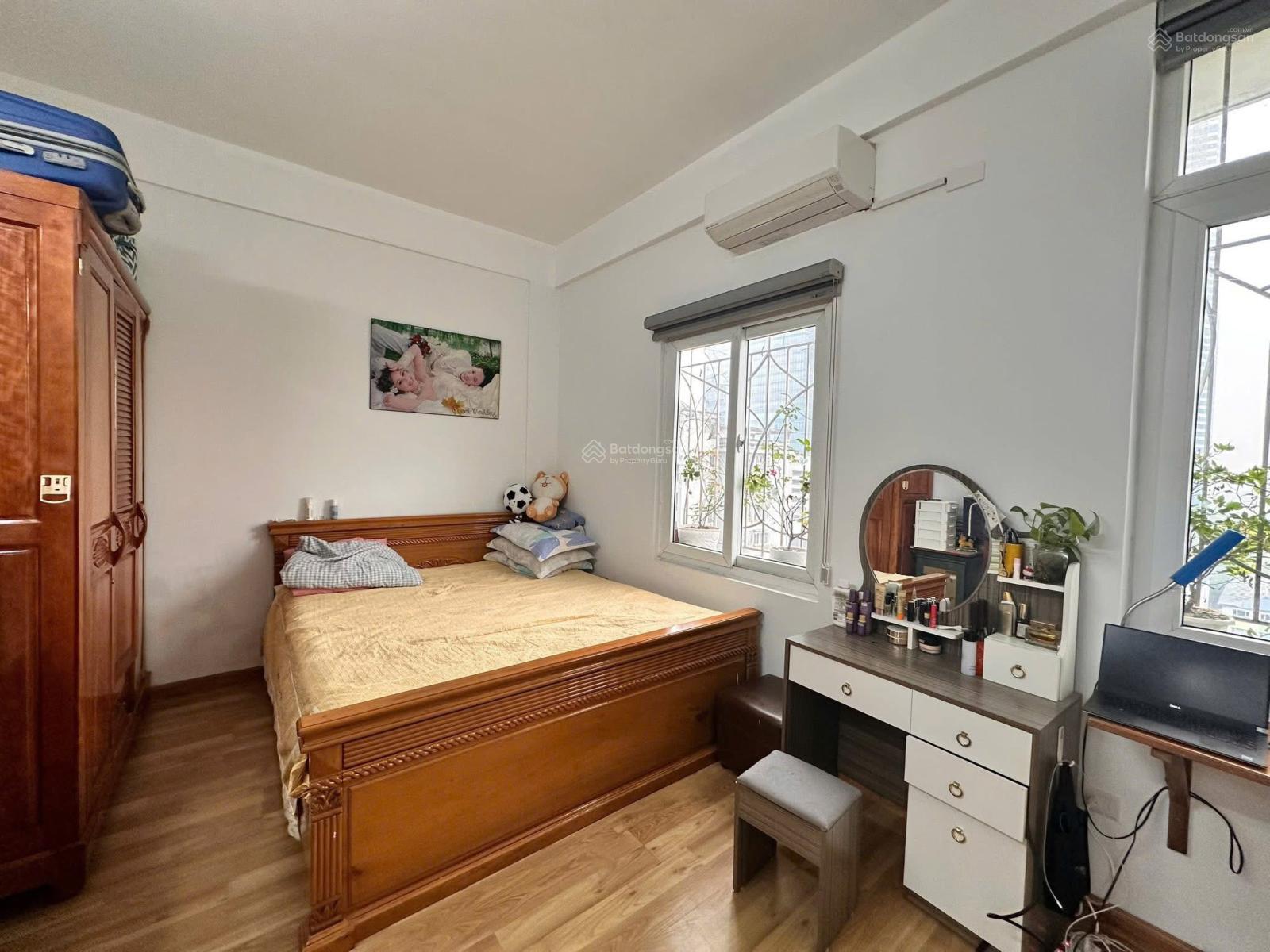 Chỉ 5 tỷ hơn có nhà Nam Trung Yên - Cầu Giấy - 61m2 - ô tô - sổ đỏ cc - 2 thoáng - full nội thất