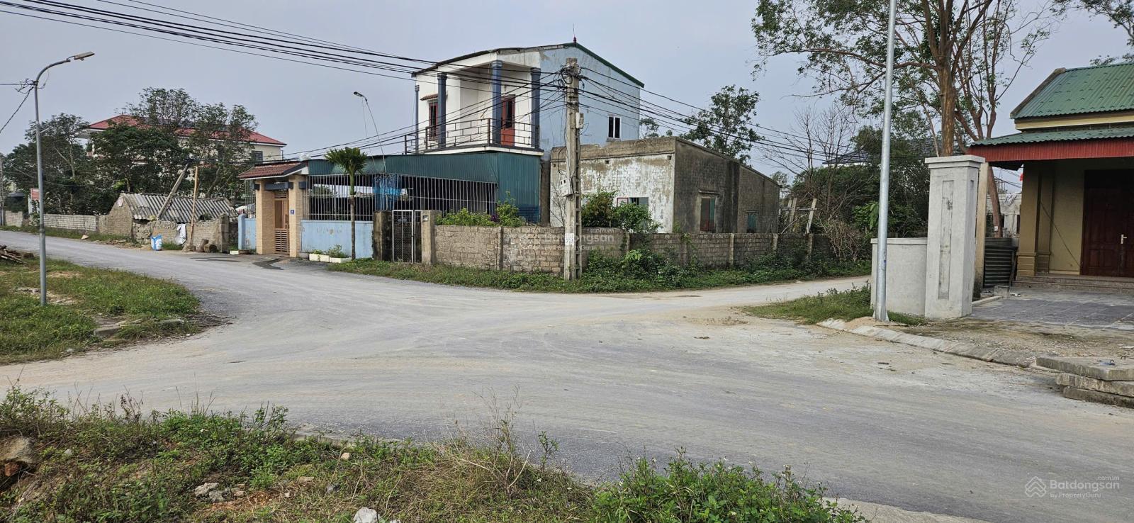 Hơn 3 Tỷ Đất Đường Nhựa 12m Lam Sơn - Đối Diện Vin Wonders Nghi Hòa Cửa Lò Hơn 3 Tỷ Đất Đường Nhựa 12m Lam Sơn - Đối Diện Vin Wonders Nghi Hòa Cửa Lò