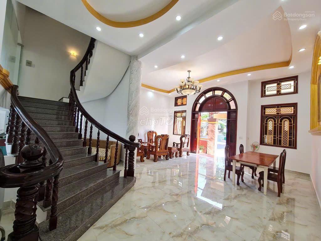 Bán Nhà Mặt Tiền Phan Đăng Lưu, Phú Nhuận - DT 4.7x25m - 3 Tầng - HDT 60 triệu - Giá 25 tỷ