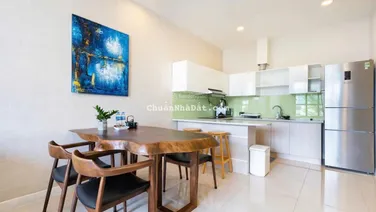Bán gấp căn hộ Botanic Tower - 93m2 2PN 2WC - tầng cao view Đông Nam thoáng mát - giá 6.5 tỷ TL