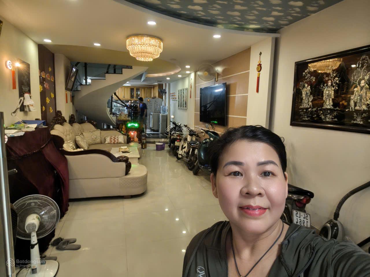 BÁN NHÀ DẠ NAM XE HƠI TỚI CỬA, CÁCH QUẬN 5 400 MÉT, 4 TẦNG 4.5x28m, CHỈ NHỈNH 11 TỶ