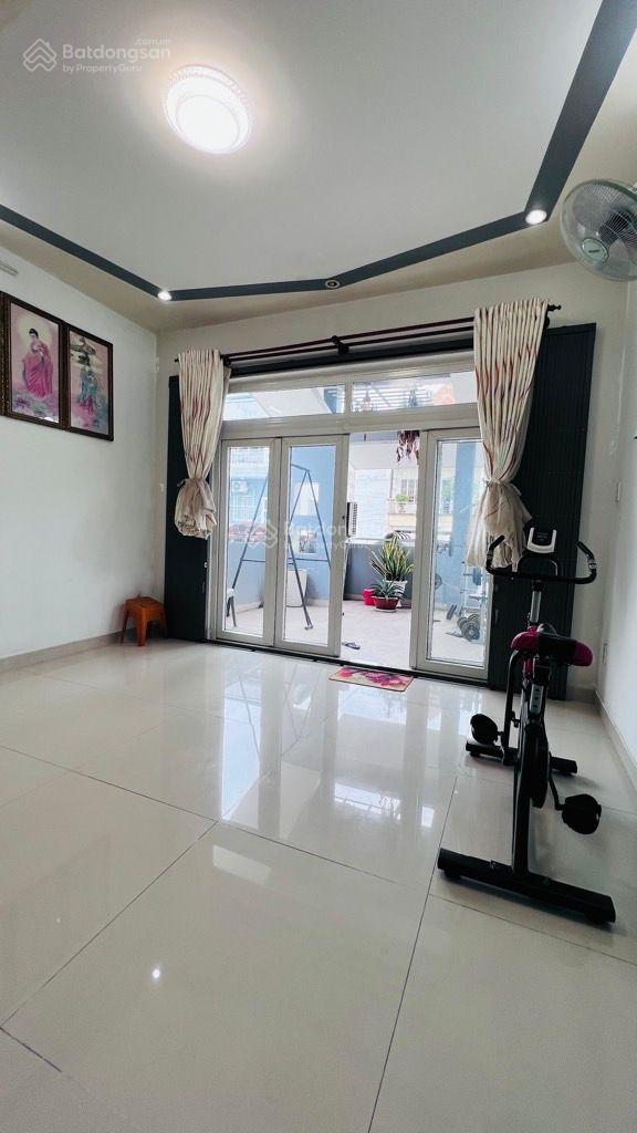 BÁN NHÀ DẠ NAM XE HƠI TỚI CỬA, CÁCH QUẬN 5 400 MÉT, 4 TẦNG 4.5x28m, CHỈ NHỈNH 11 TỶ