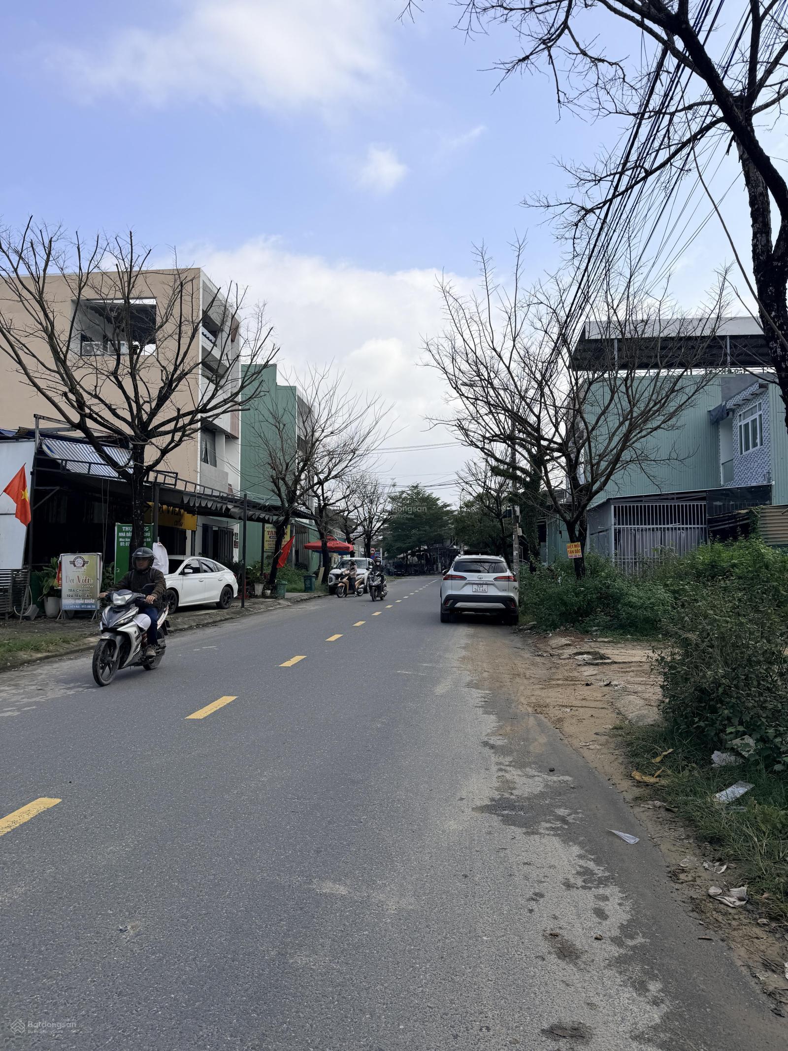 chính chủ gửi bán đất trước tết ( đường lê hiến mai khu đô thị phước lý )