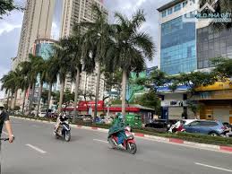 Bán Nhà GIảng Võ Ba Đình 220m2 5 tầng mặt tiền 35m 503 tỷ Thang Máy Ô tô Kinh Doanh LHCC 0976 052 ***