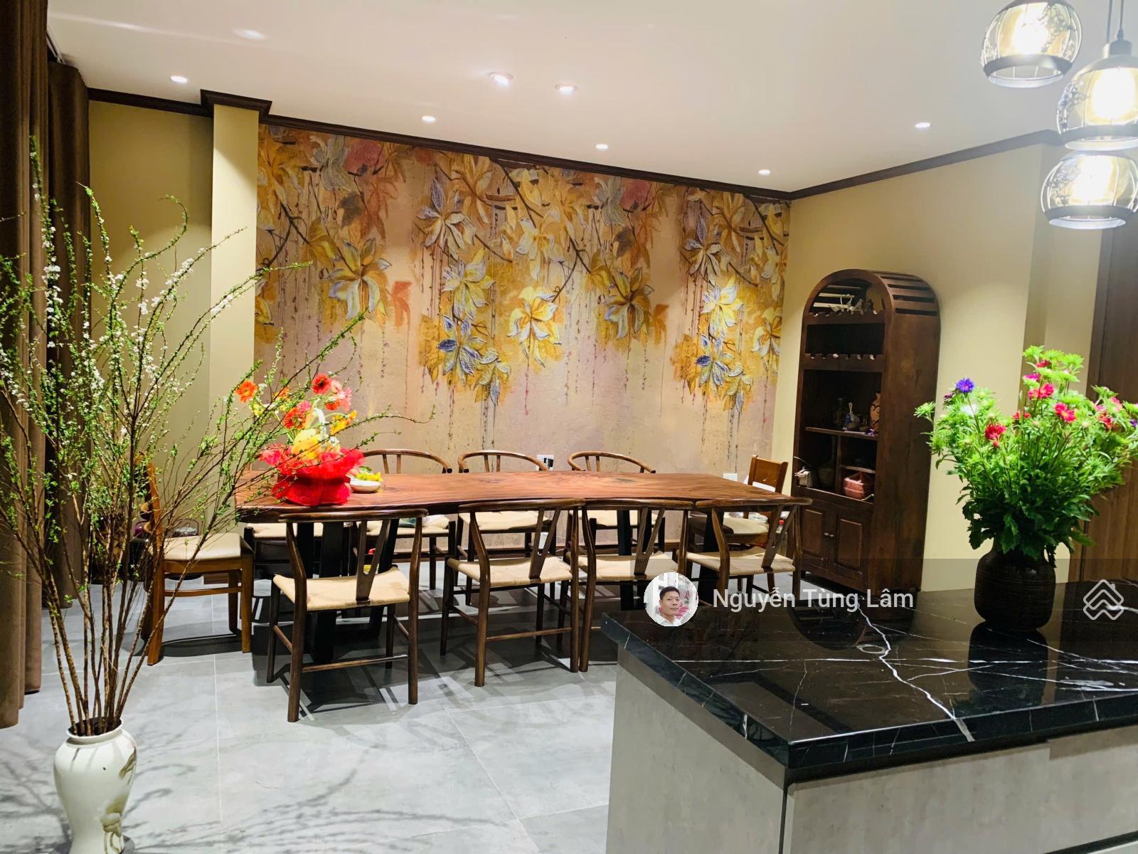 CỰC HIẾM: NHÀ HỒNG TIẾN 7 TẦNG THANG MÁY ĐƯỜNG 12M VỈA HÈ DÂN XÂY XỊN XÒ