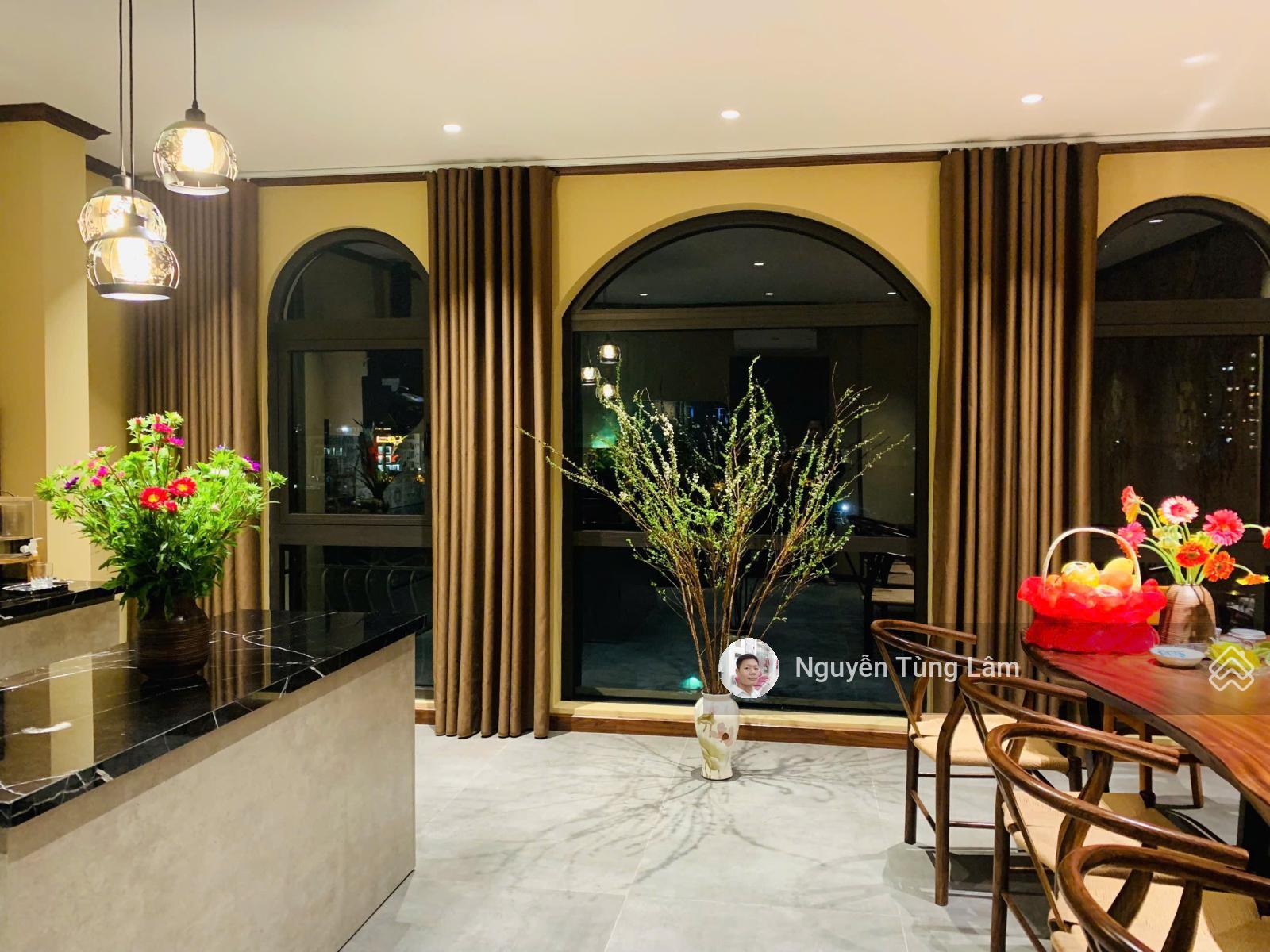 CỰC HIẾM: NHÀ HỒNG TIẾN 7 TẦNG THANG MÁY ĐƯỜNG 12M VỈA HÈ DÂN XÂY XỊN XÒ