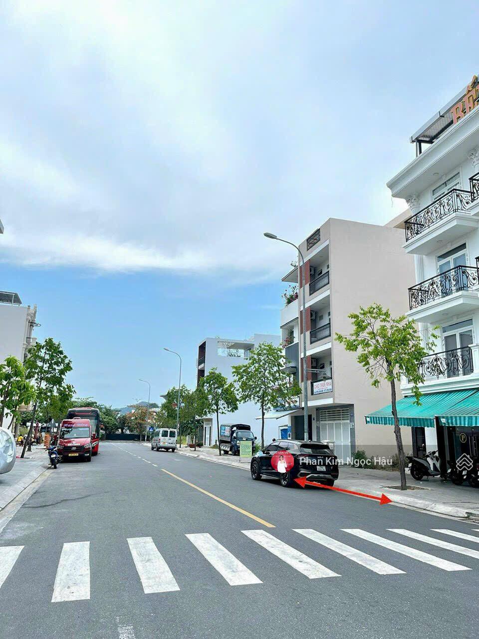 Bán nhanh lô đất nền đường Thích Quảng Đức - Hà Quang 2 giá chỉ 8,5tỷ bao ép cọc