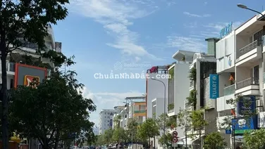 Hiếm! Bán nhà mặt tiền Thích Quảng Đức ngang 6m kinh doanh thuận lợi KĐT VCN Phước Hải - Giá tốt