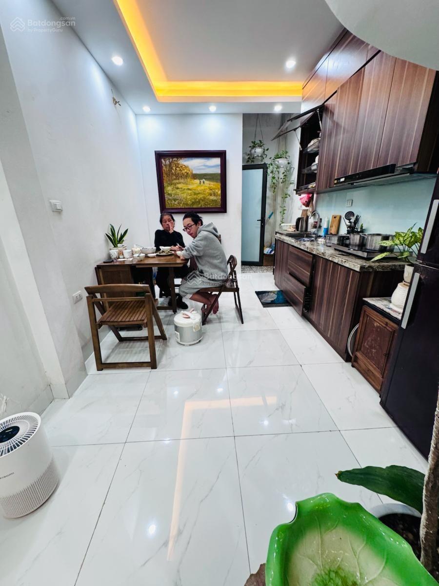 Bán gấp! Nhà Mỹ Đình, ô tô vào nhà, 39m2*5 tầng, dân xây đẹp, ở ngay, sổ đẹp nở hậu, chỉ 8.2 tỷ Bán gấp! Nhà Mỹ Đình, ô tô vào nhà, 39m2*5 tầng, dân xây đẹp, ở ngay, sổ đẹp nở hậu, chỉ 8.2 tỷ