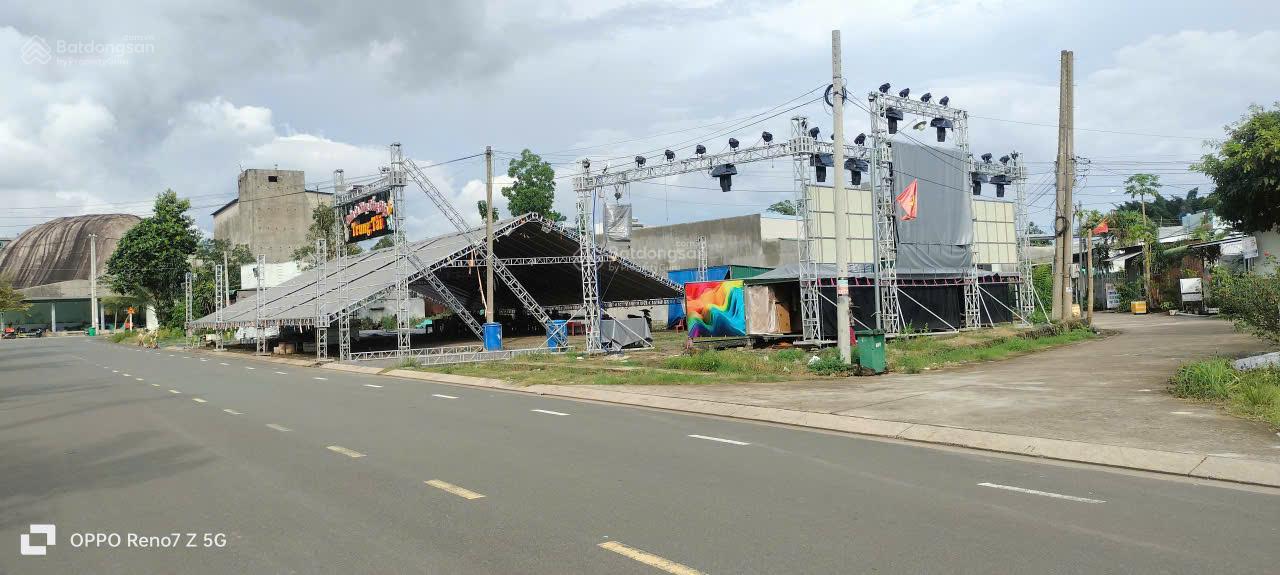 Bán nhà 2 tầng phố Lý Thường Kiệt, thị trấn Định Quán, tỉnh Đồng Nai. 45tr/m2