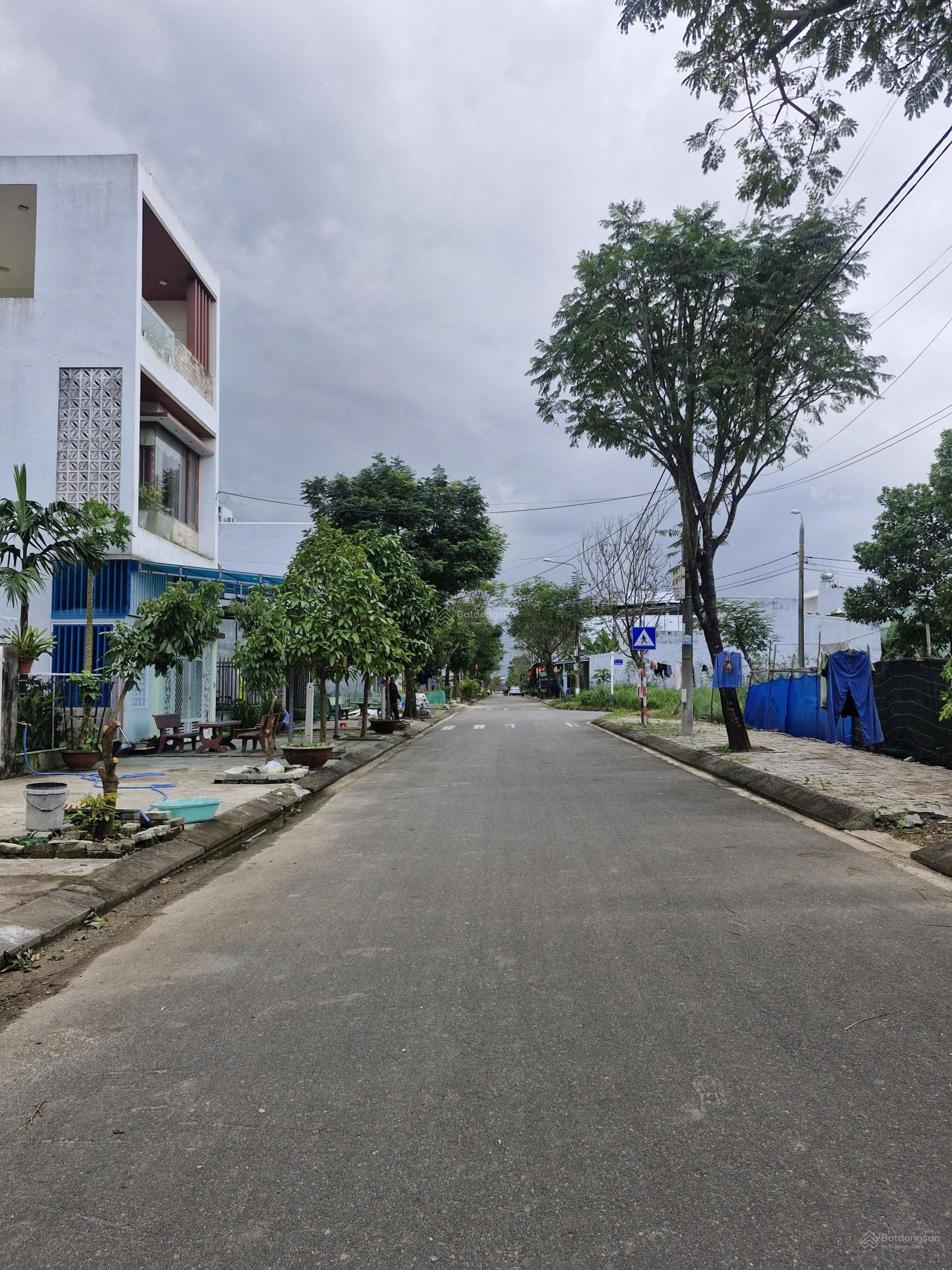 Bán đất kẹp lối thoát hiểm tại khu TĐC Hòa Liên đường 5.5m sát góc Nguyễn Tất Thành nối dài 2.95tỷ