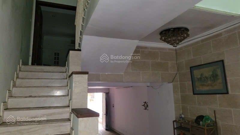 CẦN BÁN NHÀ LÊ TRỌNG TẤN KHU PHÂN LÔ QUÂN ĐỘI Ô TÔ TRÁNH ÔTÔ VÀO NHÀ DT 138M XÂY CHDV QUÁ NGON